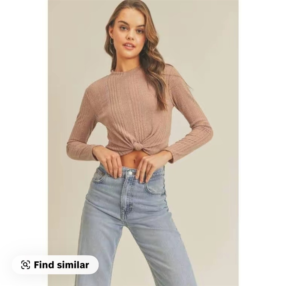 Long Sleeve Knotted Ribbed Top - Picture 2 of 8